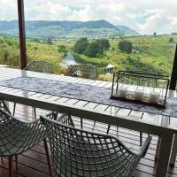 Waterfall House、ダルストロアームのホテル