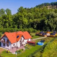 Pod Chmielarzem – hotel w mieście Wojcieszów