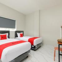 RedDoorz near GSG UNILA Lampung, hotel near Radin Inten II Airport - TKG, Hajimana