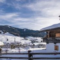 Alpen Apartments Zell am See, hotel en Embach