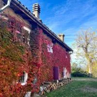 Appartamento immerso nella natura, silenzio e riservatezza a 550 m di quota: Langhirano'da bir otel