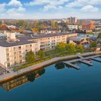 Holiday Inn Hotel Peterborough Waterfront by IHG, viešbutis Piterbore