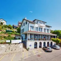 Auberge de la Gare, hotel u gradu Grandvaux