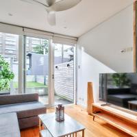 Astounding 3 Bedroom House Surry Hills 2 E-Bikes Included