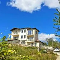 Villa Regina Bella、バルチクのホテル