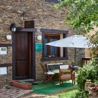 Casa Rural Fuente del Arca Montejo: Montejo de la Sierra'da bir otel