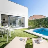 Jouvacations Villa La Selva, hotel u gradu Vilafant