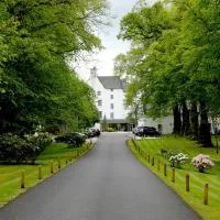 Macdonald Houstoun House, hotel i Livingston