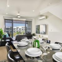 Emerald lakes 3 level villa, hotel en Carrara, Gold Coast