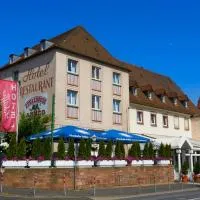 Hotel Schäffer - Steakhouse Andeo, viešbutis mieste Gemiundenas