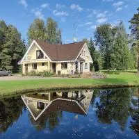 Viesu un ciemiņu brīvdienu māja Villa VĒJROZES, hotel Ieriķi városában