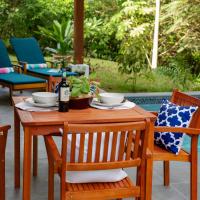 Private Modern Villa Near Resort District, hotel near San Ignacio Town Airstrip - CYD, Benque Viejo del Carmen