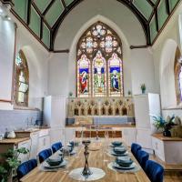 Peaceful Church Getaway, hotel near Durham Tees Valley Airport - MME, Middleton One Row