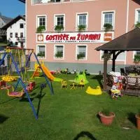 Guesthouse Pri Županu, hotel em Žiri