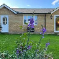 Cosy Hillside Annex, hotel in Stanwick