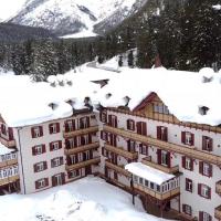 Appartamento Dolomiti 138 Villaggio Turistico, hotel en Carbonin