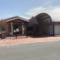 Cape Town 5 bedroom house Belhar, hotel near Cape Town International Airport - CPT, Cape Town