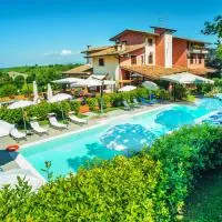Hotel Il Castello, hotel u gradu Pocolengo