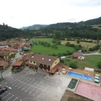 Hotel Intriago I & II, hotell i Intriago