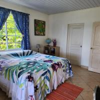 Villa Angélique, hotel poblíž Raivavae Airport - RVV, Anatonu