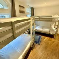 1. VF - Large Studio 100m from Piccadilly Circus!