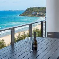 Breathtaking Burleigh Beach Abode, hotel em Burleigh Heads, Gold Coast