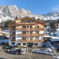 Camina Suite and Spa, hotel u Cortini d'Ampezzo