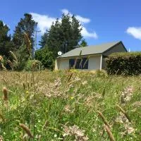 Sunrise Mountain View Cabin Retreat, hotel sa Springfield