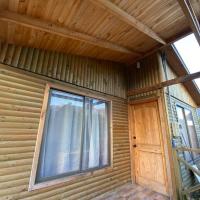 Caba&ntilde;a en sector residencial，位于艾森港Cabo Juan Roman - WPA附近的酒店