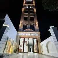lucky life hotel, hotel en Ấp Nhât (2)