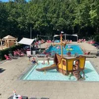 Holiday Park Duinhoeve, hotel u gradu Udenhout