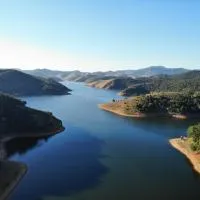 Casa Tupa Recanto Familiar Pague 2 Minimo e fique 3 menos feriados, Hotel in Natividade da Serra