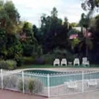 Lake Haven Motor Inn โรงแรมในGorokan