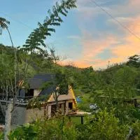 Isla Escondida Maceo Finca Hotel y Restaurante، فندق في Yolombó