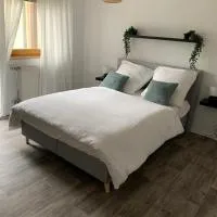 Viesnīca Komfortables zimmer mit wlan/HBF pilsētā Germersheima
