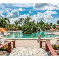 Falling Waters Resort Style Getaway, hotel sa Naples