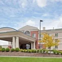 Triple Play Resort Hotel & Suites、コー・ダレーンのホテル