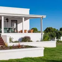 Greenhill Farm Parklands Cottage - 2 bedroom 4 guests - Private House، فندق في بليتنبيرغ باي