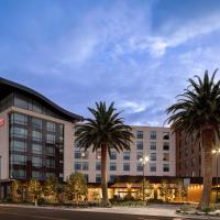 Home2 Suites By Hilton Anaheim Resort, hotell i Anaheim