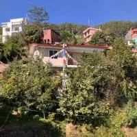 Sacred Trails Homestay, hotel u gradu 'Burhānilkantha'