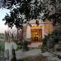 La LUNA Casa rural Vall de Gallinera refugio, מלון בPatró