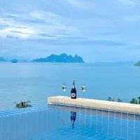 Stunning 5 bedrooms Villa with Panoramic Sea View, hotel i Por Bay
