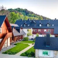 Apartmán-Hotel Jítravský Dvorec, viešbutis mieste Rynoltice