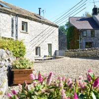 2 Bed in Taddington 76505