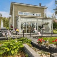 Holiday Home Peuhu a4 by Interhome, hotel dekat Bandara Oulu - OUL, Oulunsalo