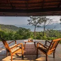 SaffronStays Sunkissed - 2 Bedroom Infinity Pool Villa in Mulshi, khách sạn ở Mulshi