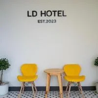 แอ่ว-ดีLD Hotel&Residences, hotel i Ngao
