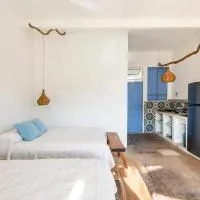 Palm House - Tropical casita by Surf and Beach, отель в городе Санта-Крус-Уатулько