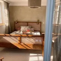 Schönhof im Weinviertel, hotel u gradu Hadres