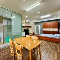 Homestay Linh, hotel near Tan Son Nhat International Airport - SGN, Ho Chi Minh City